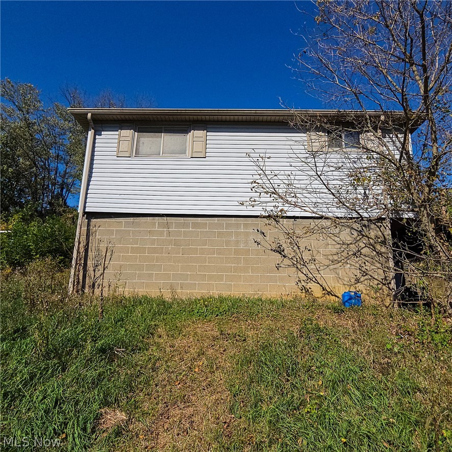 43650 Lafferty Road Flushing OH 43977