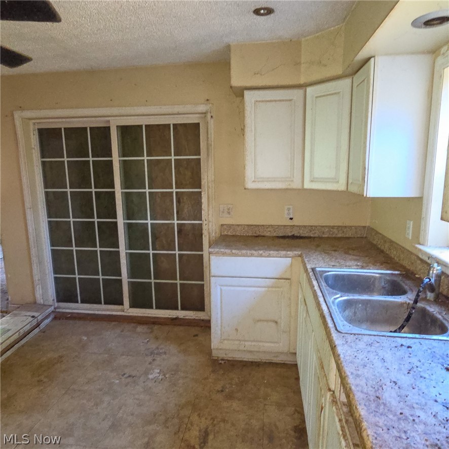 43650 Lafferty Road Flushing OH 43977