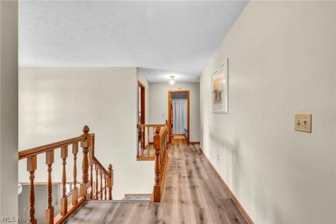 14042 Crystal Creek Drive Strongsville OH 44149