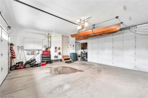 14042 Crystal Creek Drive Strongsville OH 44149