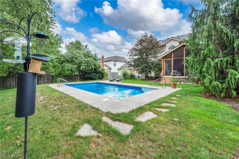 14042 Crystal Creek Drive Strongsville OH 44149