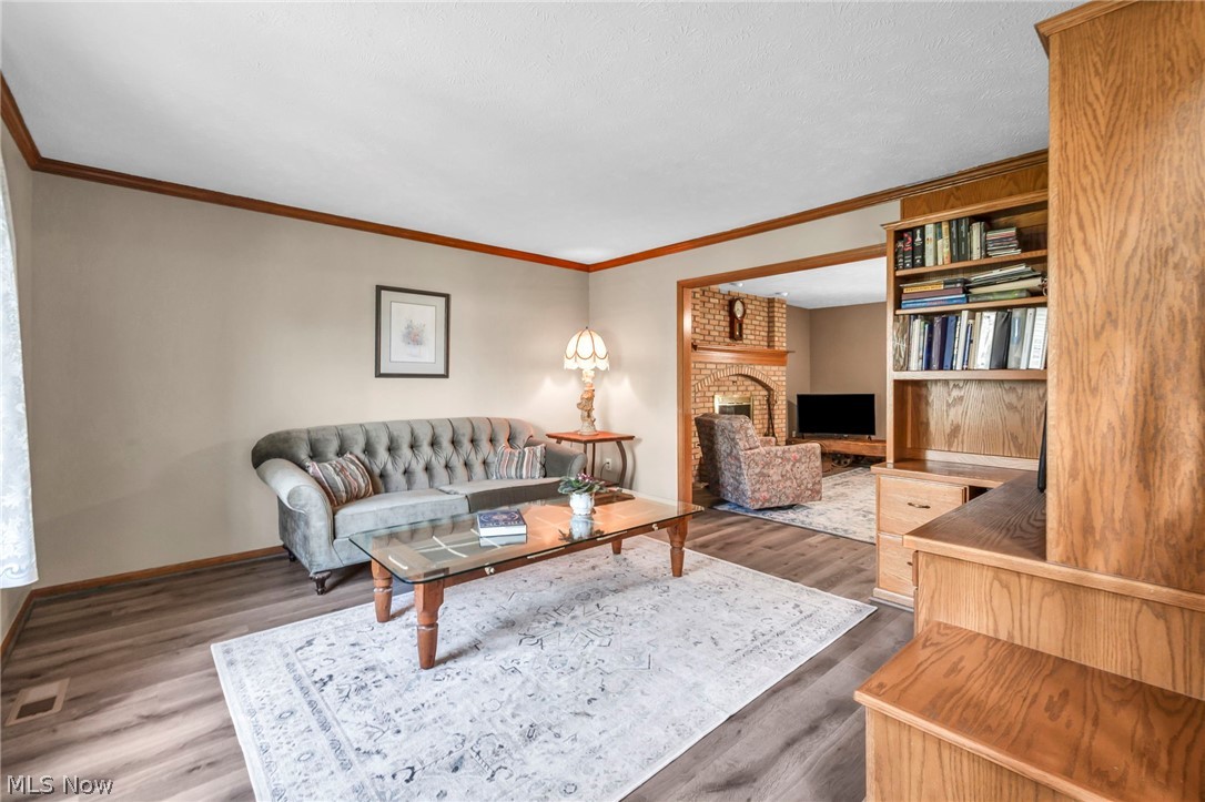14042 Crystal Creek Drive Strongsville OH 44149