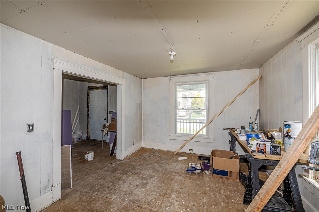 1107 W 2nd Street Lorain OH 44052