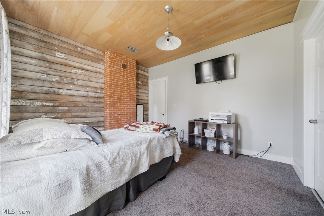 311 E Highland Avenue Ravenna OH 44266
