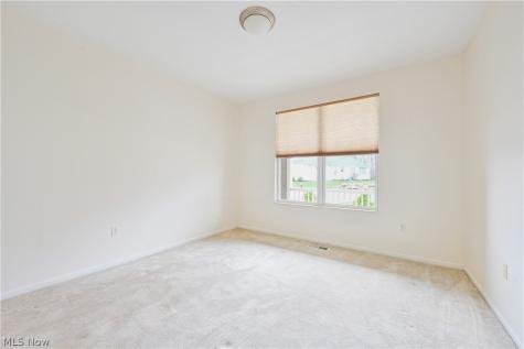 1908 Pembrooke Lane Avon OH 44011