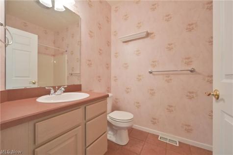 1908 Pembrooke Lane Avon OH 44011