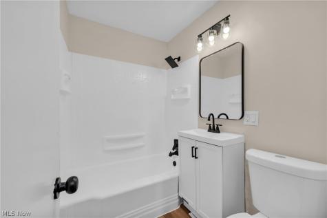 3881 E 188th Street Cleveland OH 44122