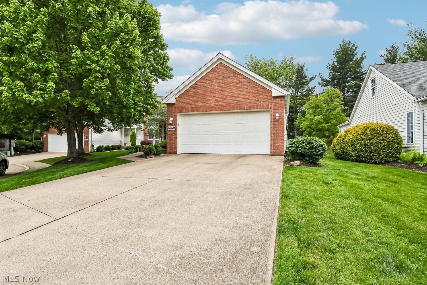 12579 Woodberry Lane Strongsville OH 44149