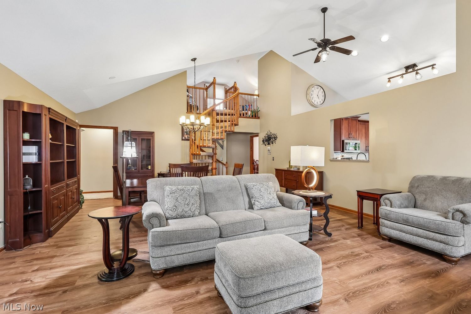 12579 Woodberry Lane Strongsville OH 44149