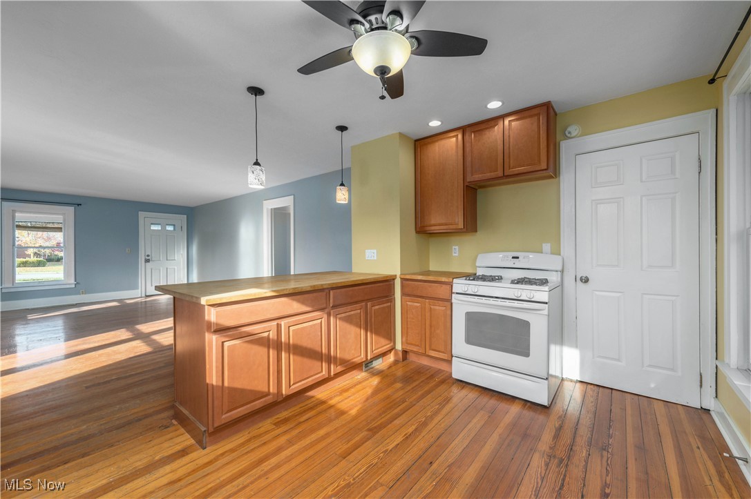 625 Bassett Road Bay Village OH 44140