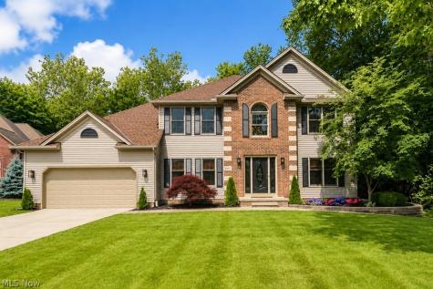 8200 Sheltered Cove Mentor OH 44060