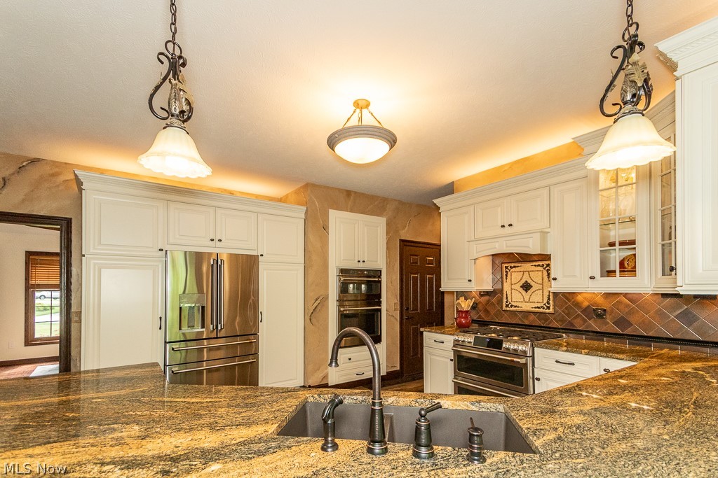 8200 Sheltered Cove Mentor OH 44060