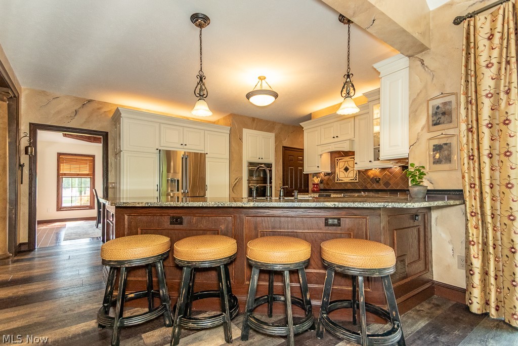 8200 Sheltered Cove Mentor OH 44060