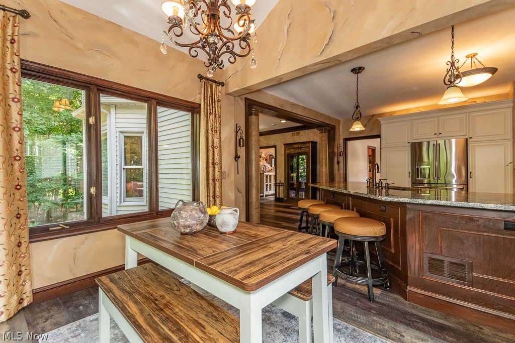 8200 Sheltered Cove Mentor OH 44060
