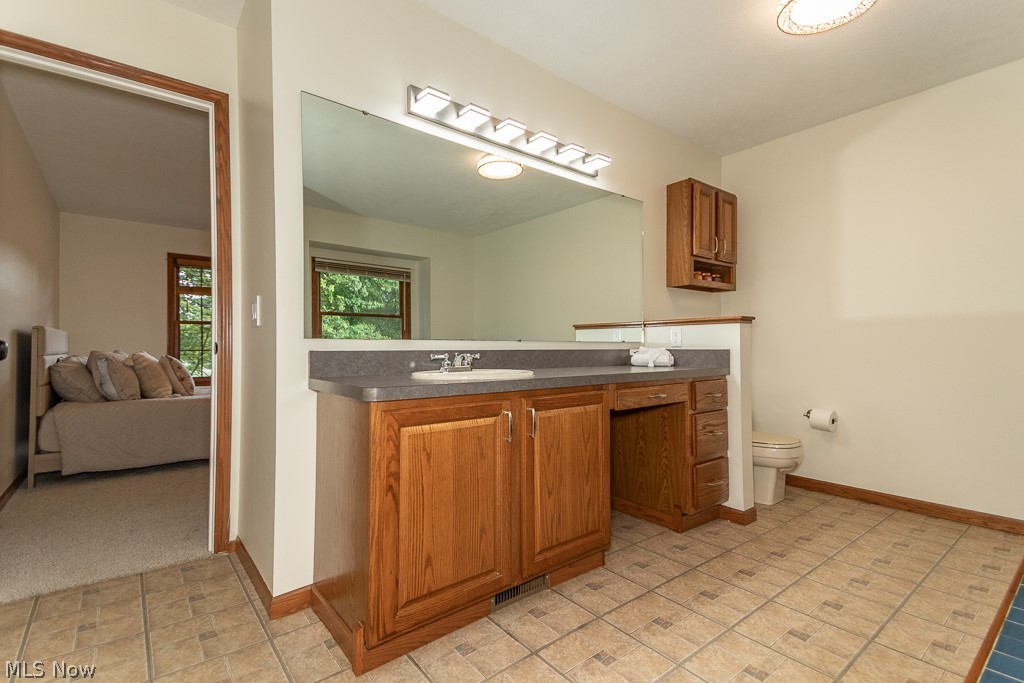 8200 Sheltered Cove Mentor OH 44060