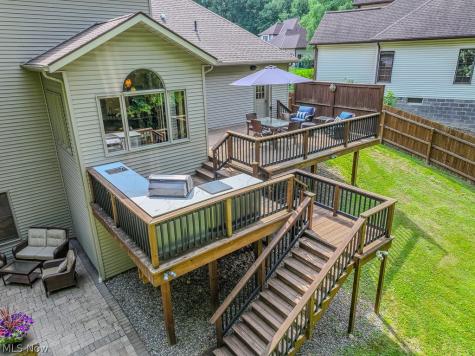8200 Sheltered Cove Mentor OH 44060