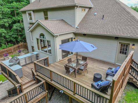 8200 Sheltered Cove Mentor OH 44060