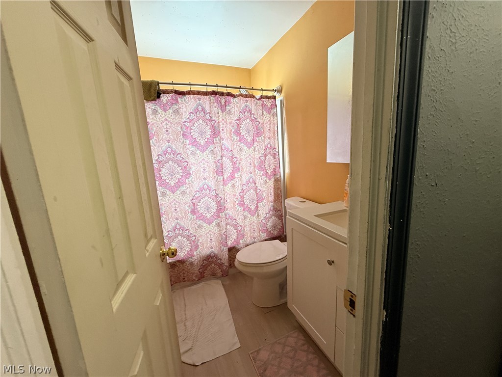 13701 Maple Leaf Drive Garfield Heights OH 44125