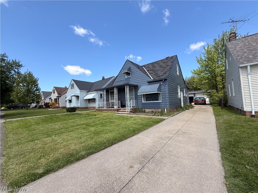 13701 Maple Leaf Drive Garfield Heights OH 44125