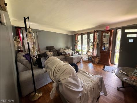 13701 Maple Leaf Drive Garfield Heights OH 44125