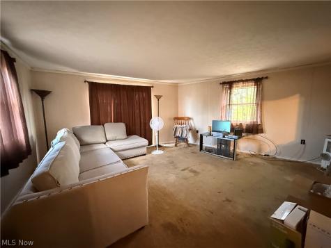 13701 Maple Leaf Drive Garfield Heights OH 44125