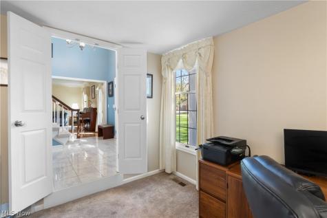 2180 Macon Court Westlake OH 44145