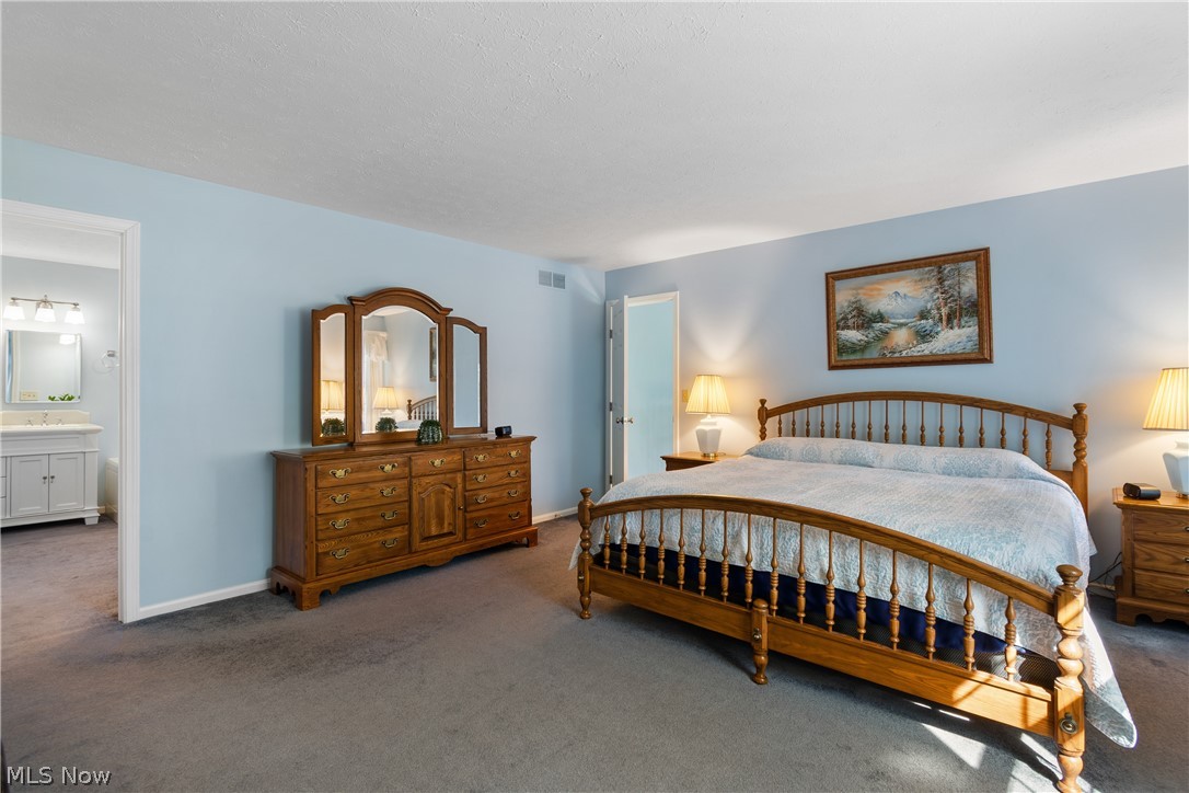 2180 Macon Court Westlake OH 44145