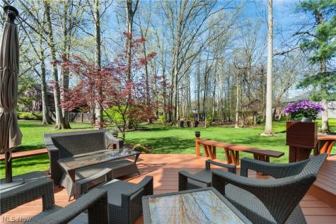 2180 Macon Court Westlake OH 44145