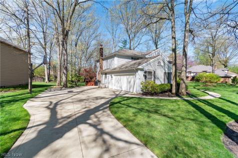 2180 Macon Court Westlake OH 44145