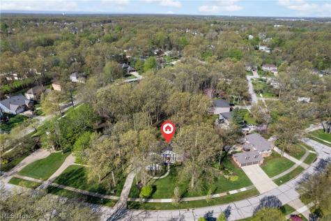 2180 Macon Court Westlake OH 44145
