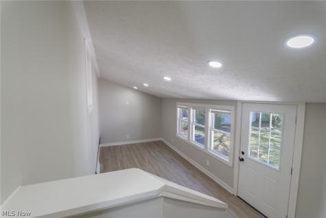 37 Arlington Circle Wickliffe OH 44092
