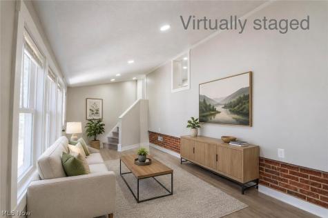 37 Arlington Circle Wickliffe OH 44092