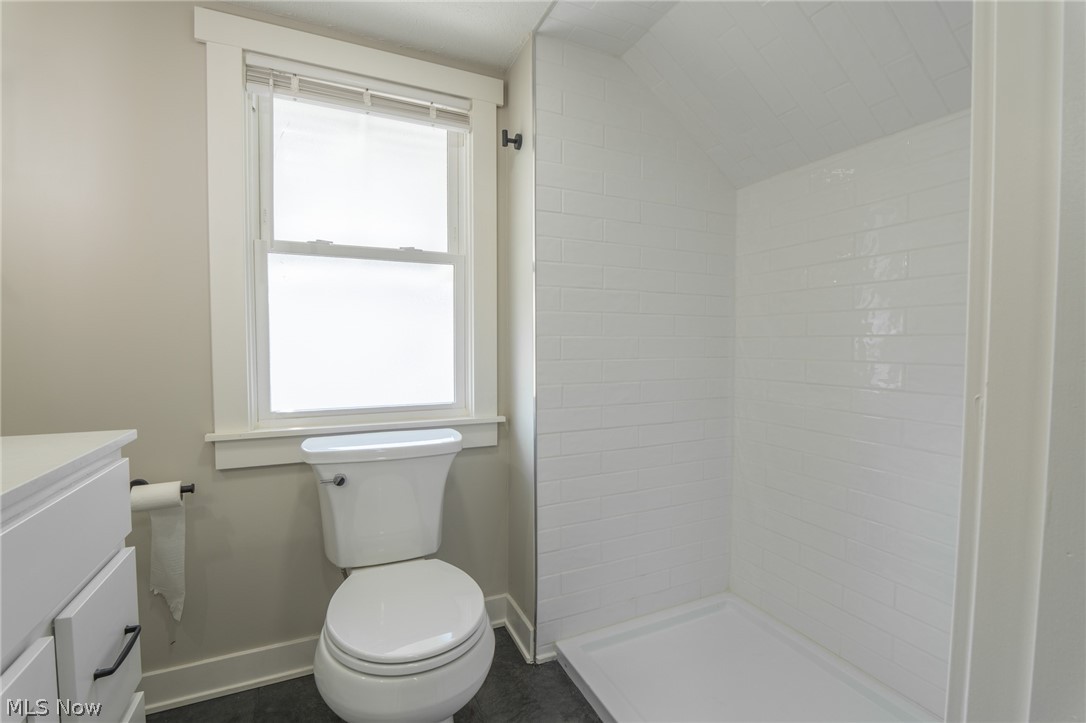 37 Arlington Circle Wickliffe OH 44092