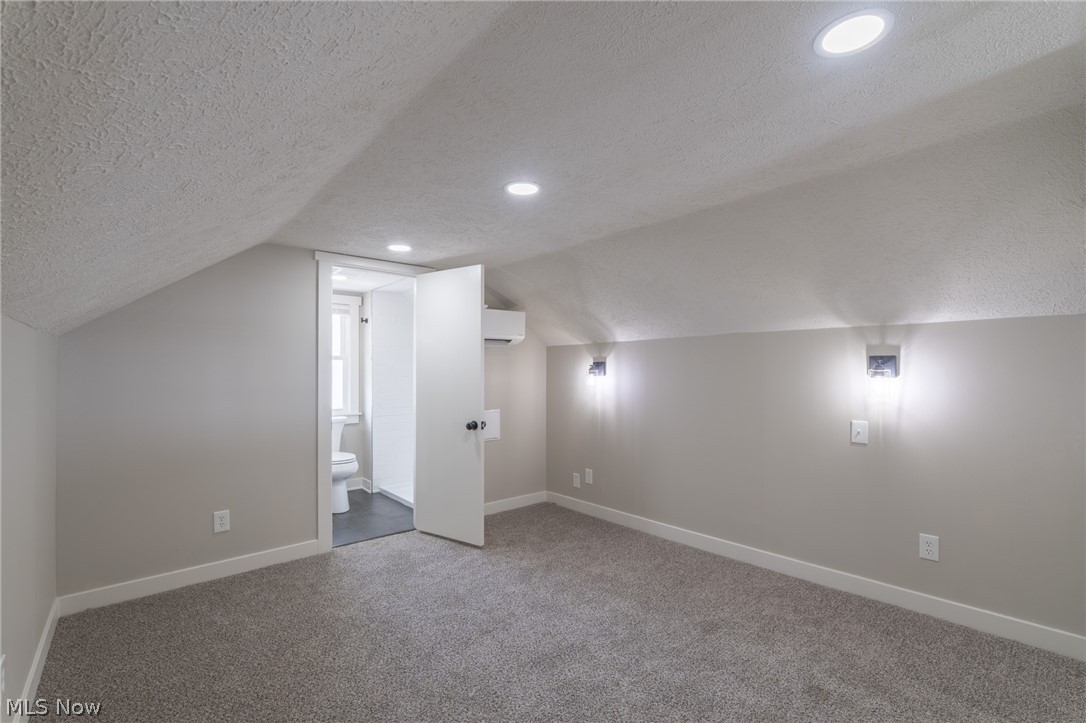 37 Arlington Circle Wickliffe OH 44092
