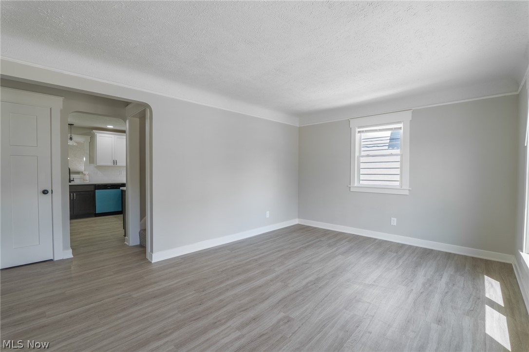 37 Arlington Circle Wickliffe OH 44092