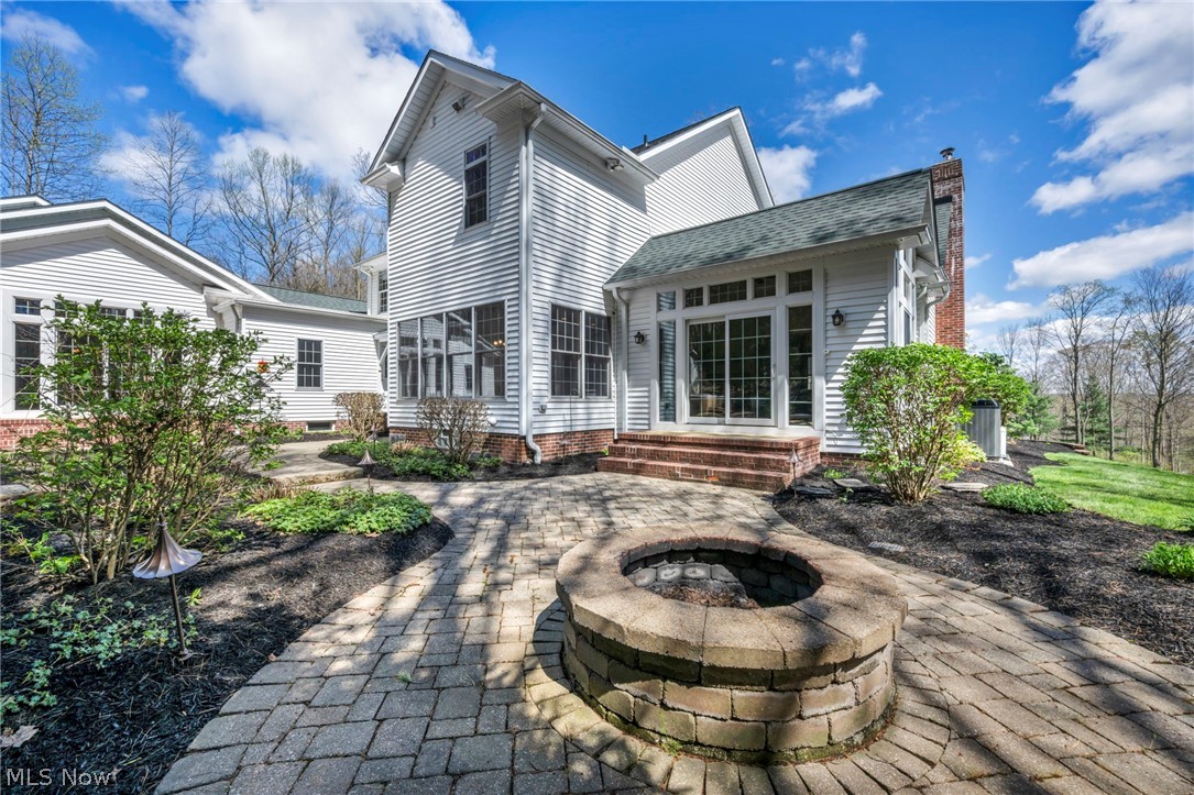 11280 Beechnut Lane Chardon OH 44024