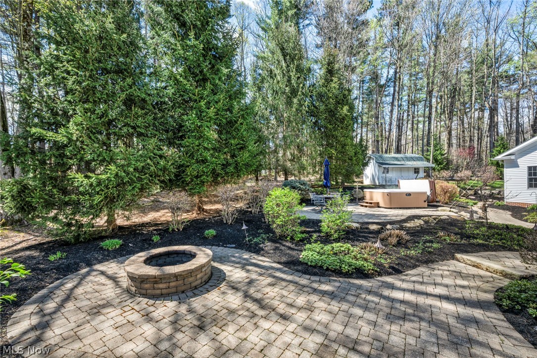 11280 Beechnut Lane Chardon OH 44024