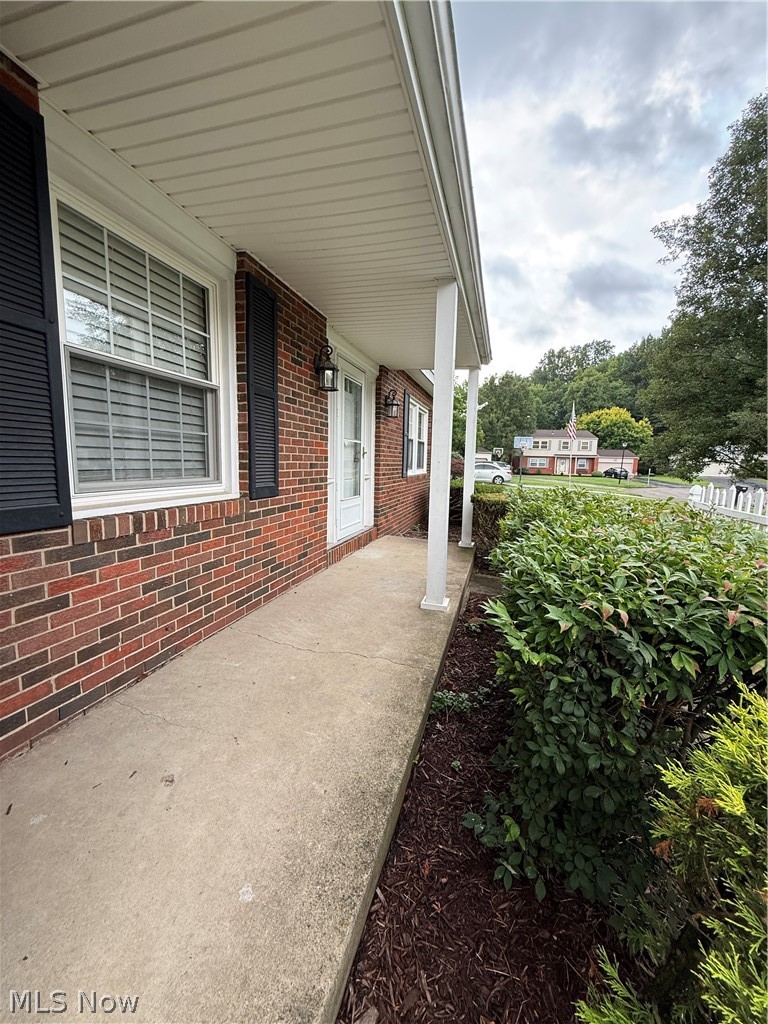 909 Thistle Place SE Warren OH 44484