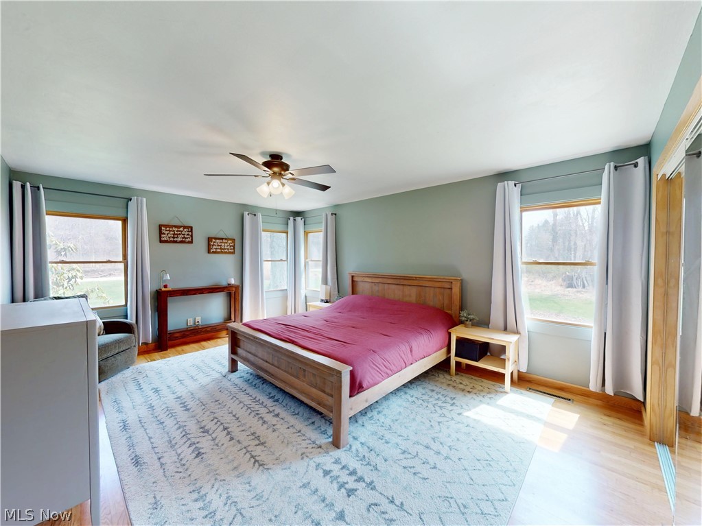682 Rural Road Eastlake OH 44095