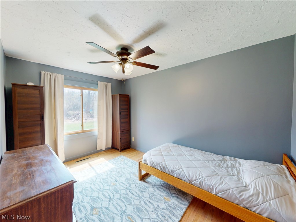 682 Rural Road Eastlake OH 44095