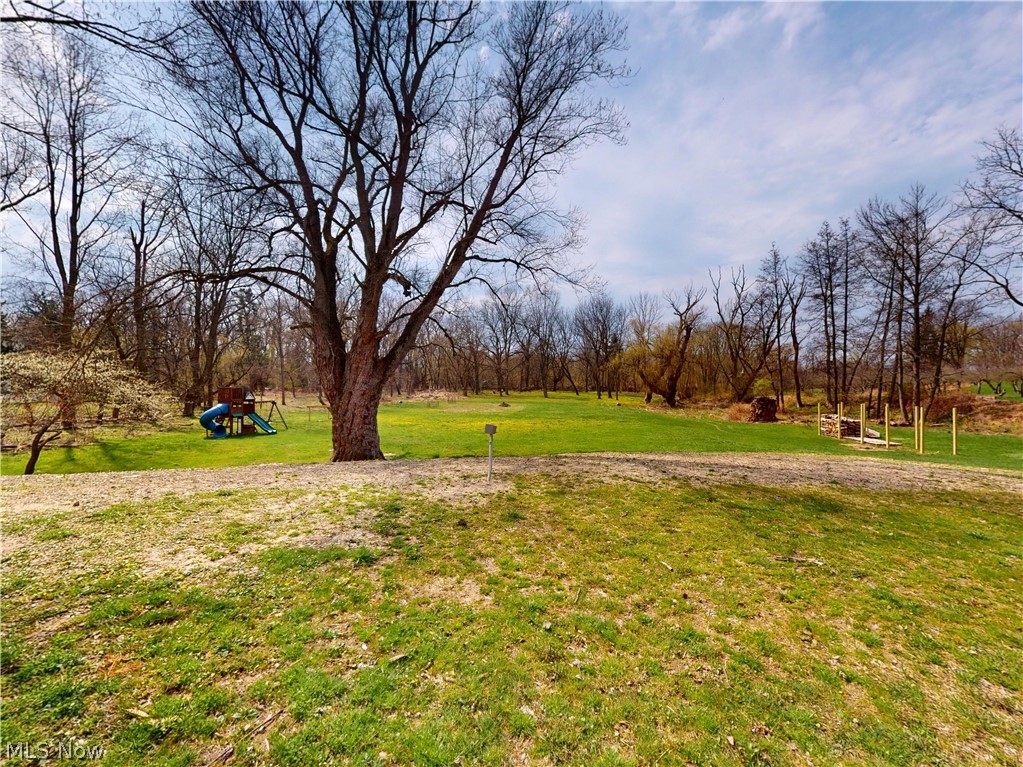 682 Rural Road Eastlake OH 44095