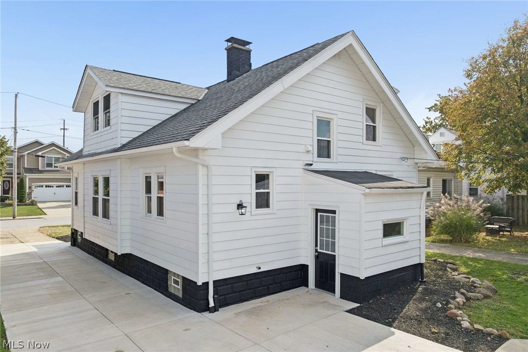 1514 Woodrow Avenue Mayfield Heights OH 44124