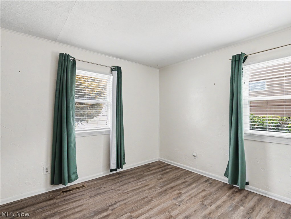 2180 Schubert Street Cuyahoga Falls OH 44221