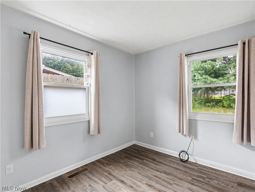 2180 Schubert Street Cuyahoga Falls OH 44221