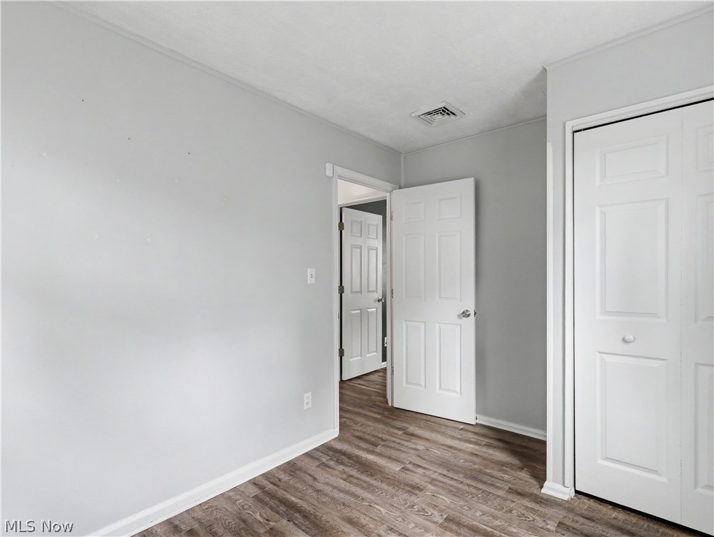 2180 Schubert Street Cuyahoga Falls OH 44221