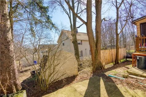 249 W Harris Avenue Ravenna OH 44266
