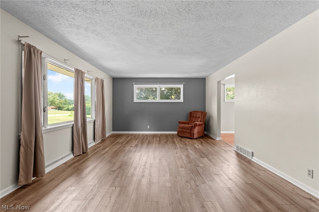 12685 Primrose Drive NE Hartville OH 44632