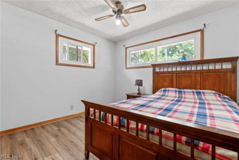 12685 Primrose Drive NE Hartville OH 44632