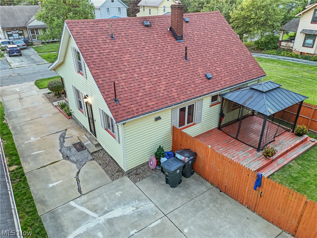375 Bonnie Brae Avenue SE Warren OH 44484
