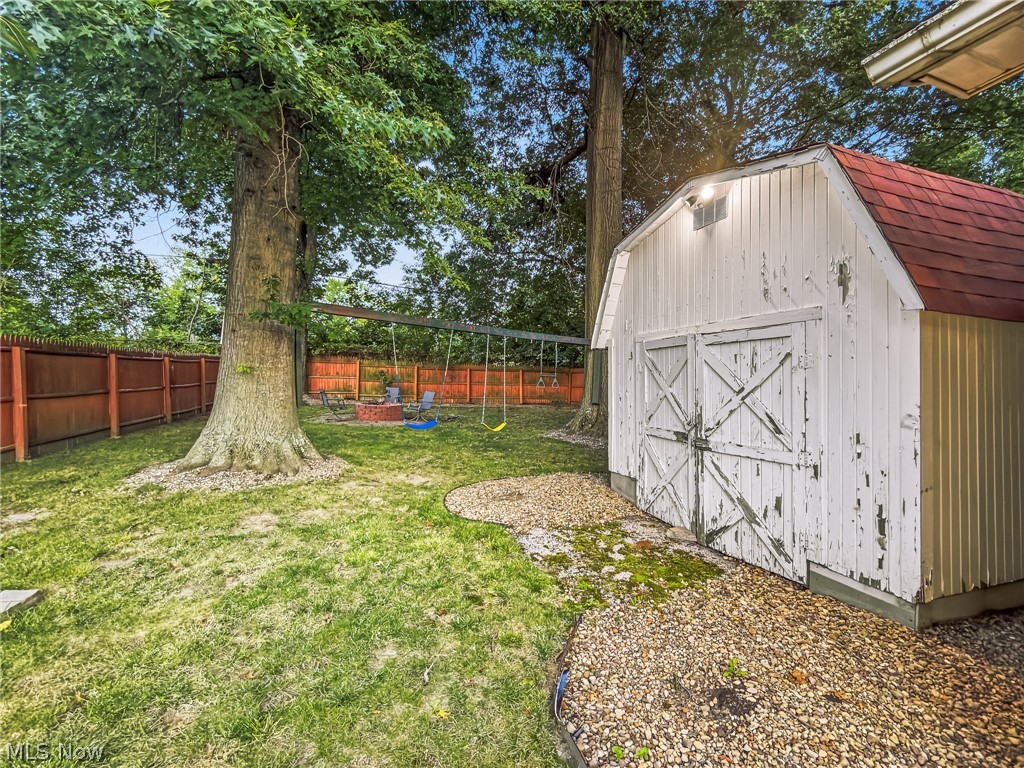 375 Bonnie Brae Avenue SE Warren OH 44484